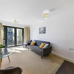 Luxe 1 Bed Flat 5 Mins To Stratford - Free Parking Apartment London