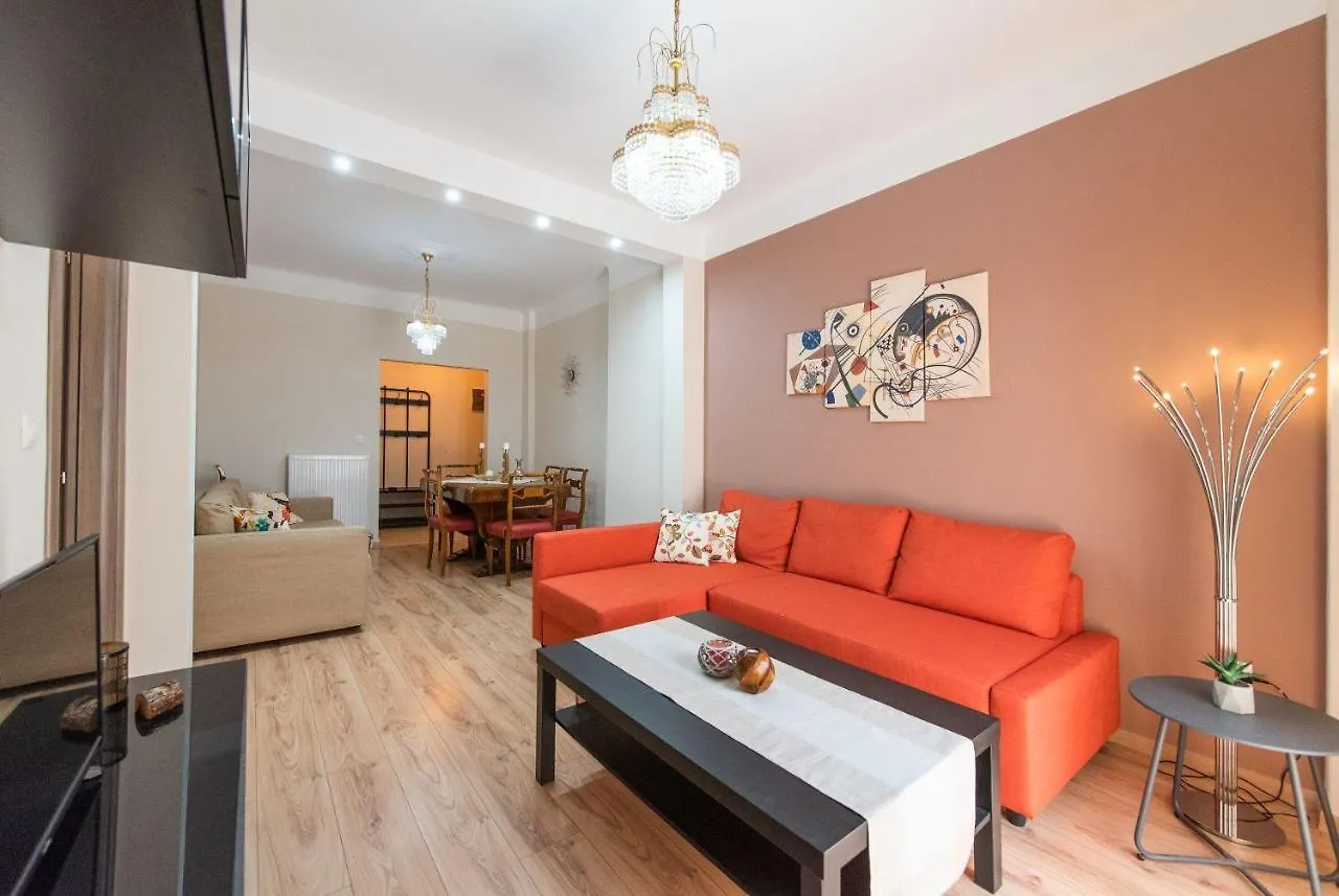 Apartment Apricot By Halu! Cozy Apt Next To Agia Sophia Metro Station Thessaloniki