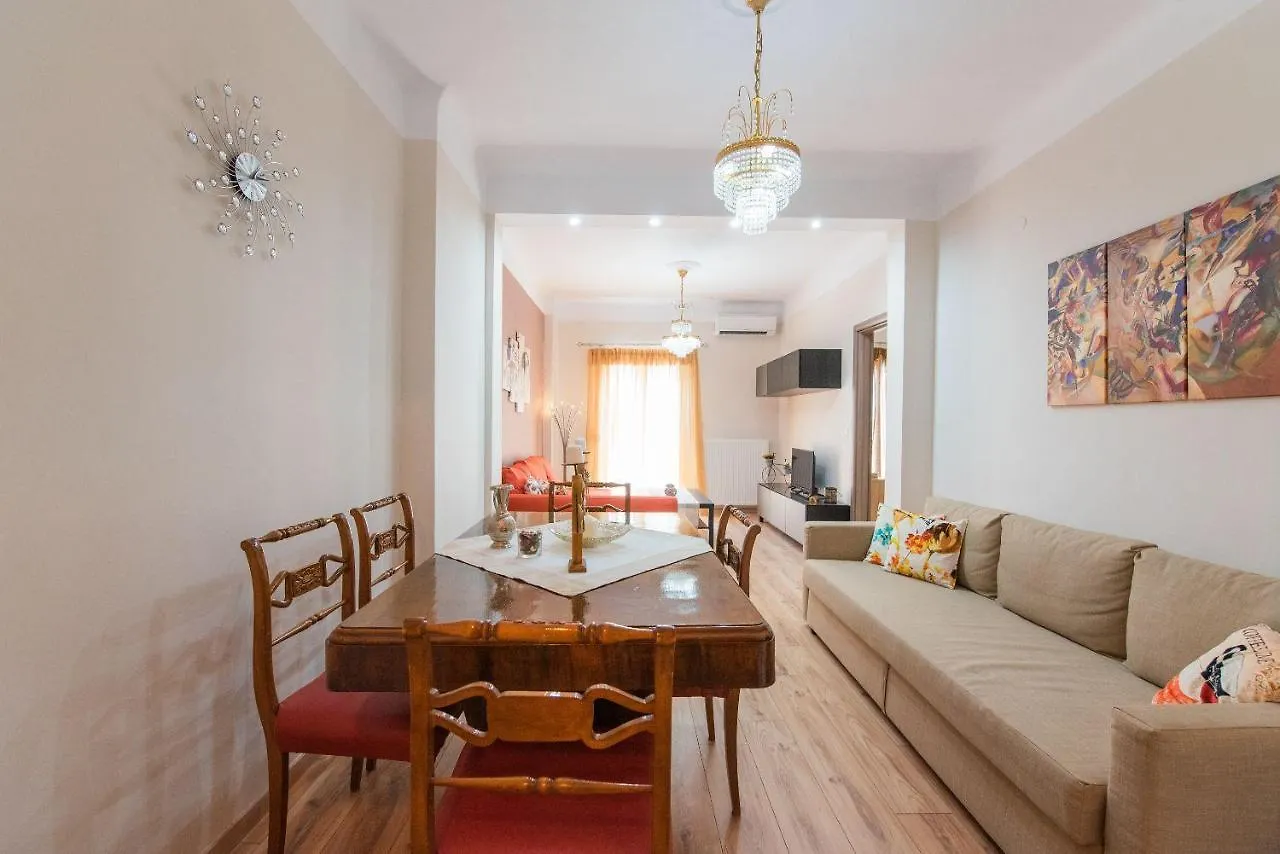Apricot By Halu! Cozy Apt Next To Agia Sophia Metro Station Thessaloniki 0*,  Greece