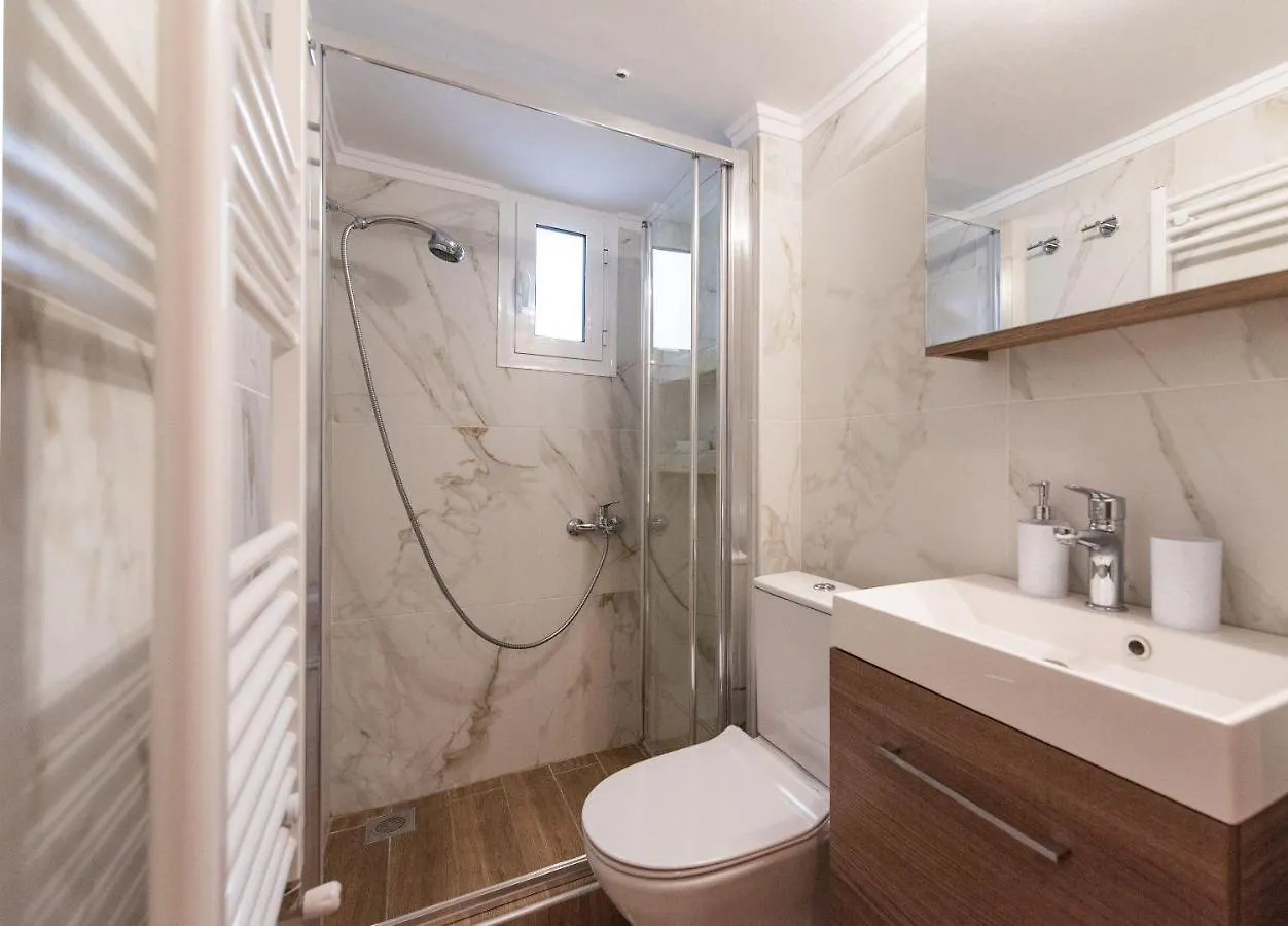 Apricot By Halu! Cozy Apt Next To Agia Sophia Metro Station Thessaloniki Apartment