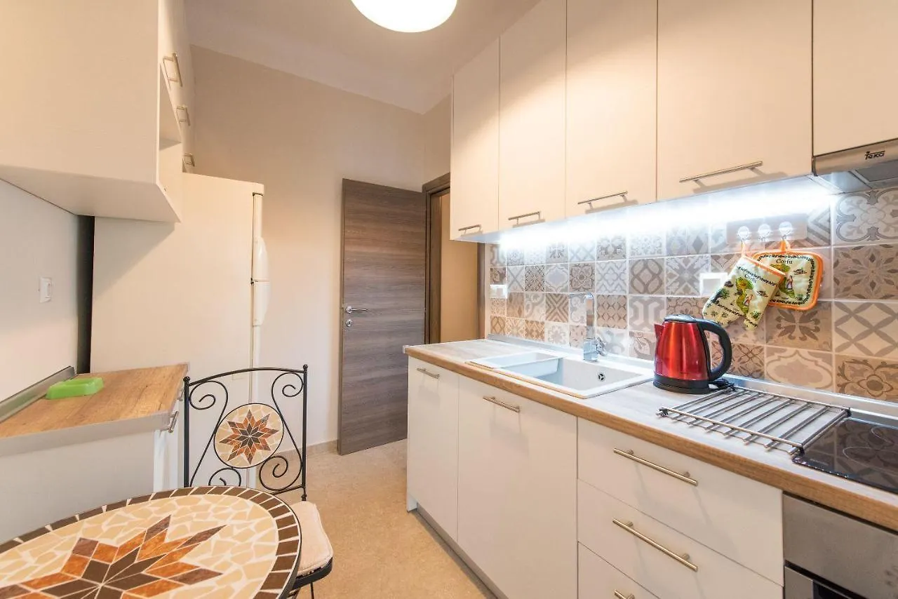Apartment Apricot By Halu! Cozy Apt Next To Agia Sophia Metro Station Thessaloniki