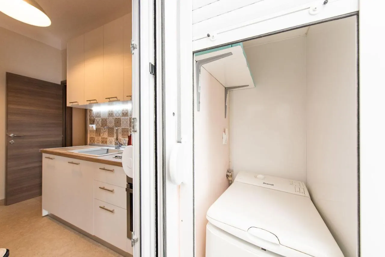 Apricot By Halu! Cozy Apt Next To Agia Sophia Metro Station Thessaloniki